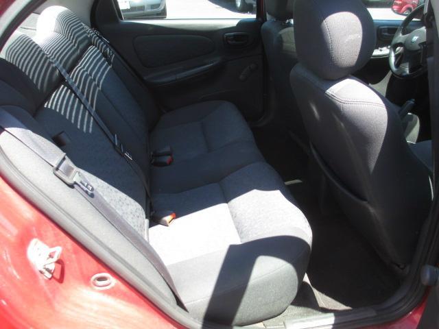 Dodge Neon 4dr Sdn Touring Signature RWD Sedan