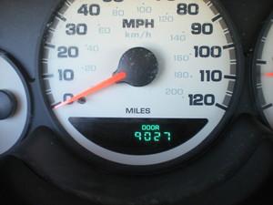 Dodge Neon 2003 photo 2