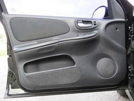 Dodge Neon 2004 photo 1