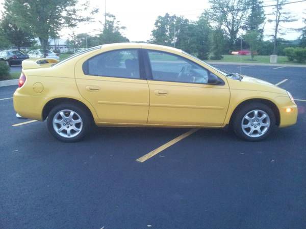 Dodge Neon 2004 photo 1