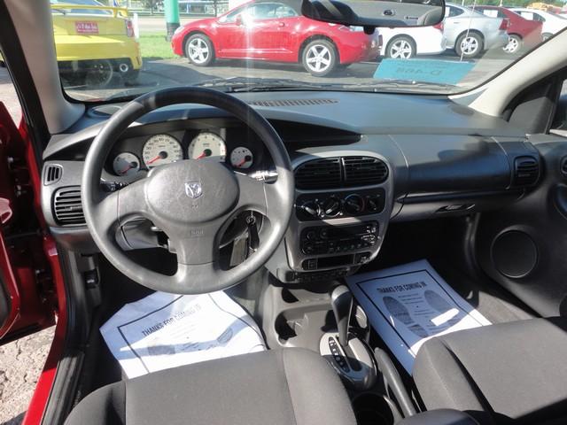 Dodge Neon 2004 photo 3