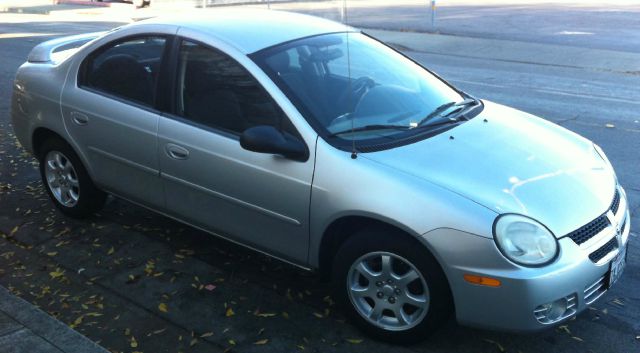 Dodge Neon 2004 photo 3