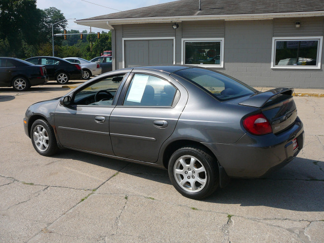 Dodge Neon 2004 photo 1