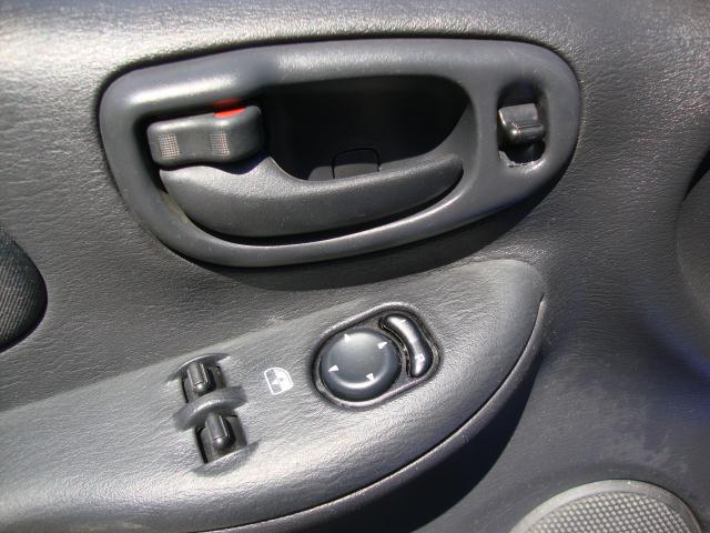 Dodge Neon 2004 photo 5