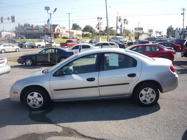 Dodge Neon 2004 photo 3