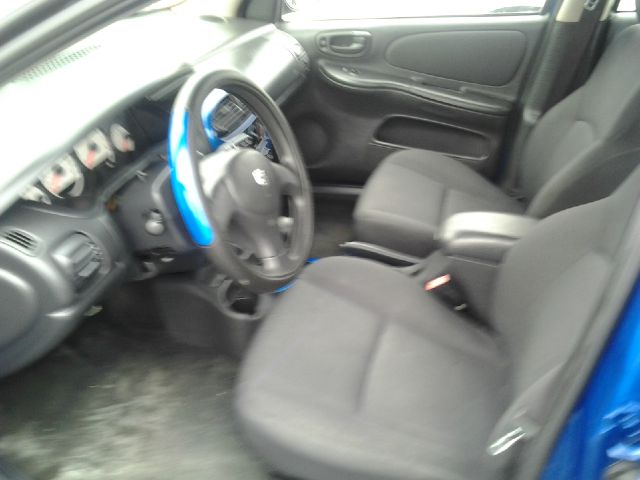 Dodge Neon 2004 photo 1