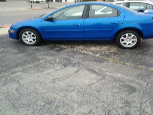 Dodge Neon 2004 photo 2