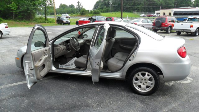 Dodge Neon Unknown Sedan