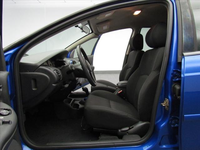 Dodge Neon 2004 photo 4