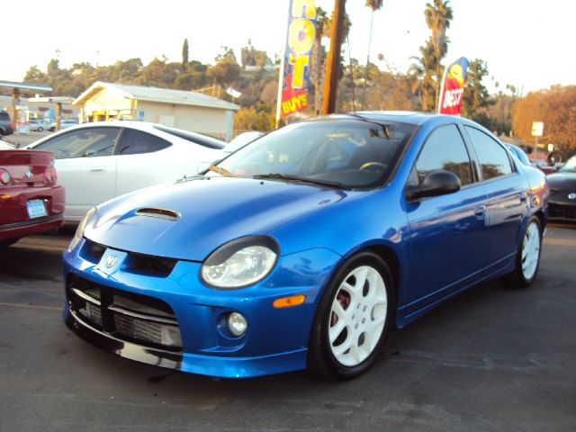 Dodge Neon 2004 photo 1