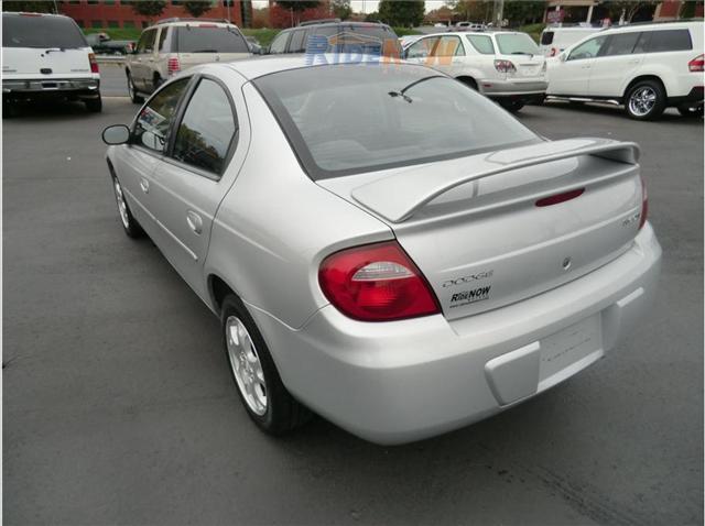 Dodge Neon 2005 photo 4
