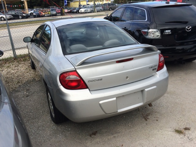 Dodge Neon 2005 photo 1