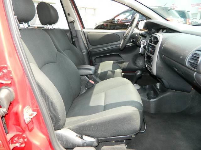 Dodge Neon 2005 photo 18