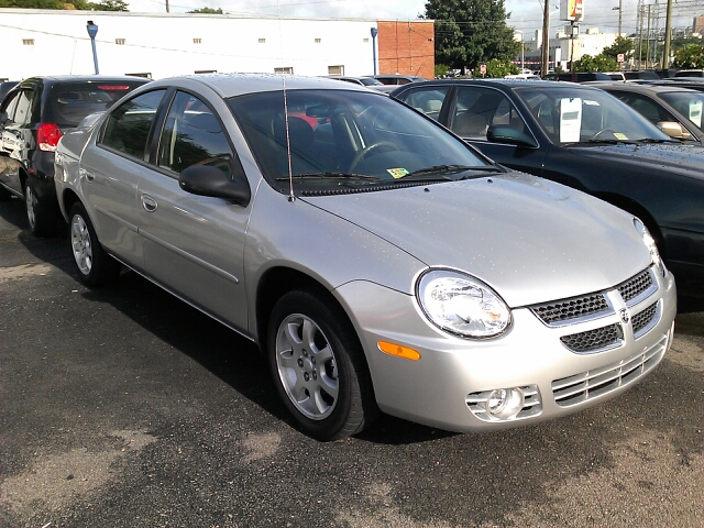 Dodge Neon 2005 photo 1
