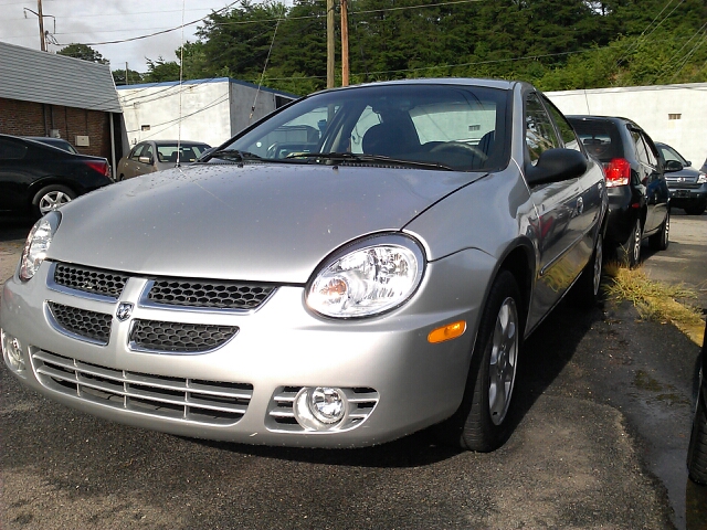 Dodge Neon 2005 photo 2