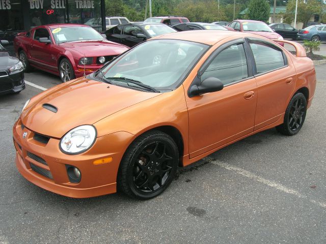 Dodge Neon 2005 photo 1