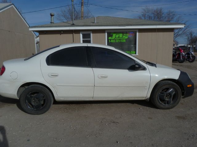 Dodge Neon 2005 photo 2
