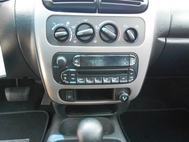 Dodge Neon 2005 photo 1