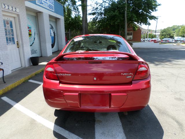 Dodge Neon 2005 photo 1