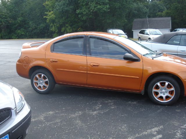 Dodge Neon 2005 photo 2