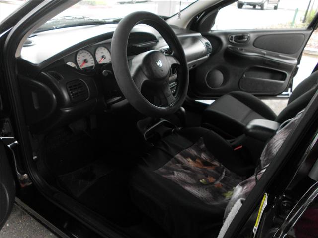 Dodge Neon 2005 photo 1