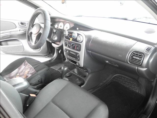 Dodge Neon 2005 photo 2