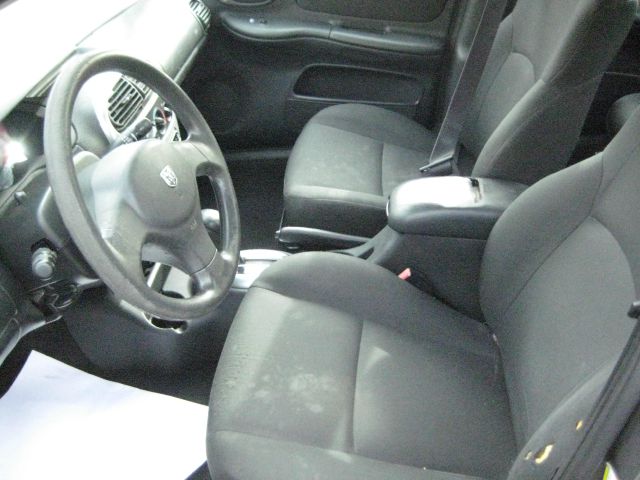Dodge Neon 2005 photo 1