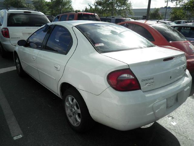 Dodge Neon 2005 photo 3
