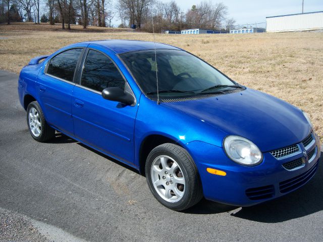 Dodge Neon 2005 photo 2