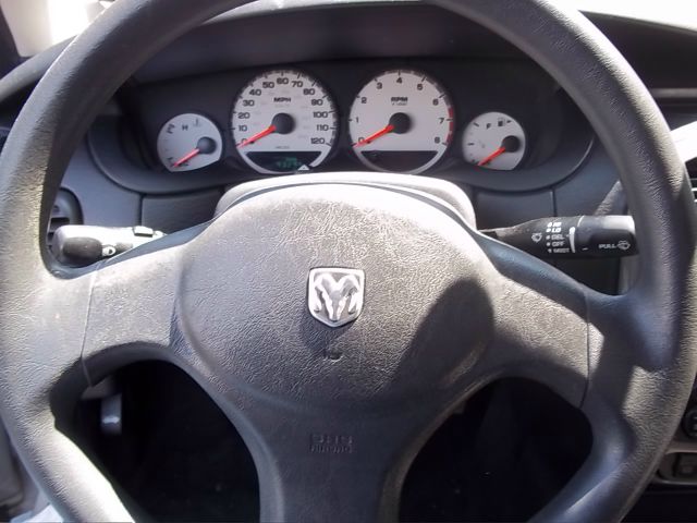 Dodge Neon 2005 photo 4