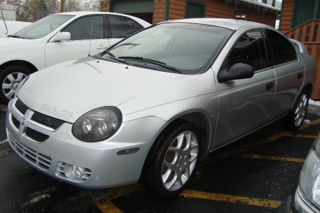 Dodge Neon 2005 photo 2
