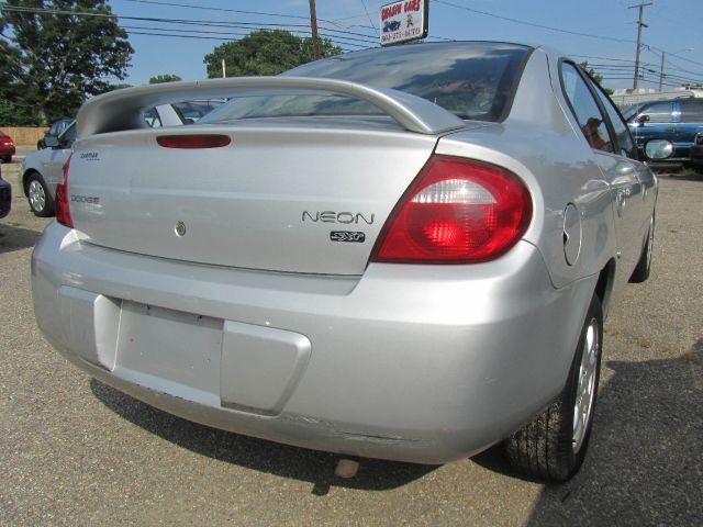 Dodge Neon 2005 photo 1