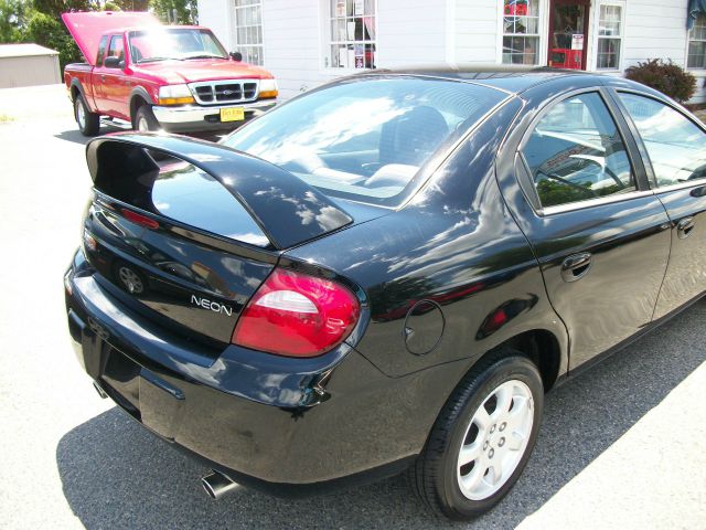Dodge Neon 2005 photo 1