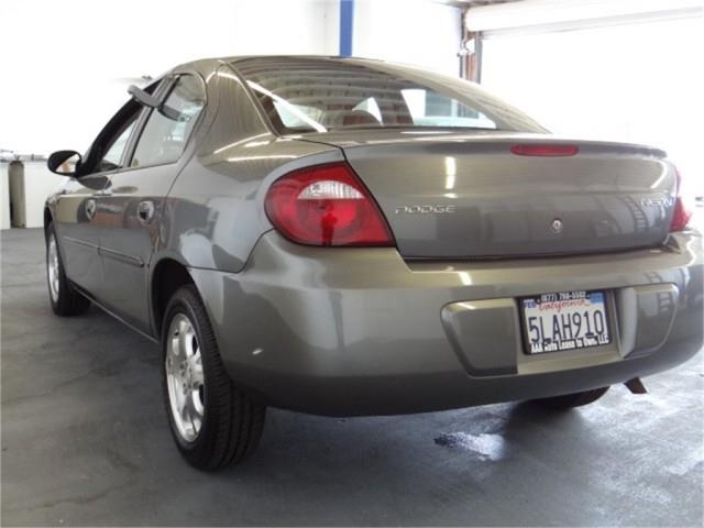 Dodge Neon 2005 photo 2