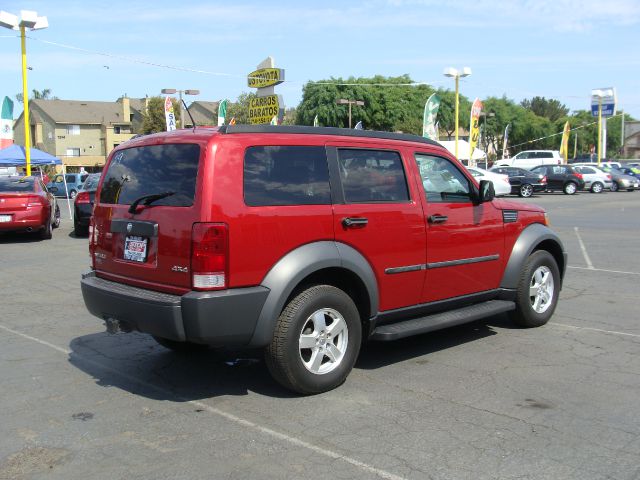 Dodge Nitro Wolfsburg Edition Sedan SUV