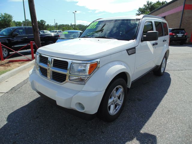 Dodge Nitro 2007 photo 17