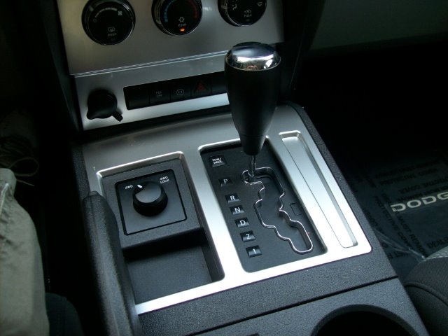 Dodge Nitro 2007 photo 3