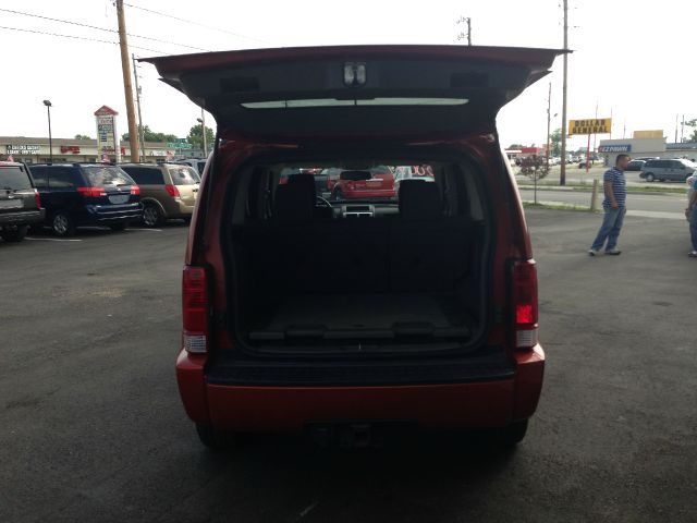 Dodge Nitro 2007 photo 12