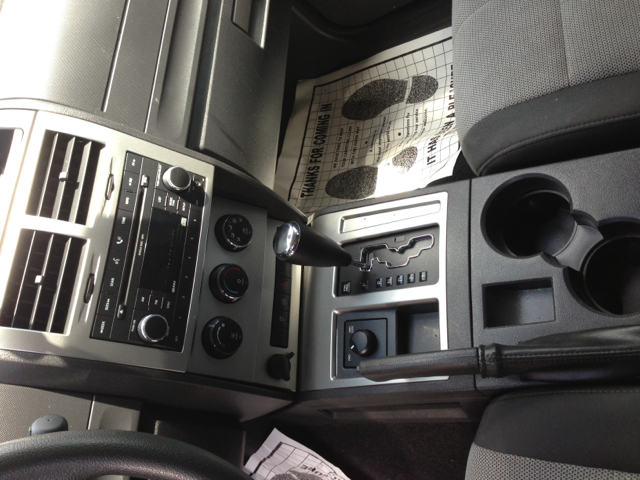 Dodge Nitro Wolfsburg Edition Sedan SUV