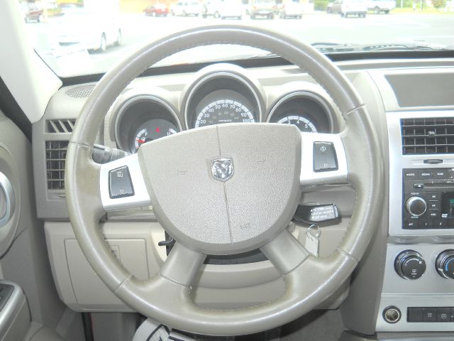 Dodge Nitro 2007 photo 9