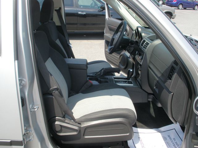 Dodge Nitro Wolfsburg Edition Sedan SUV