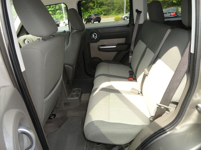 Dodge Nitro 2007 photo 32