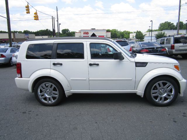 Dodge Nitro Deluxe Convertible SUV
