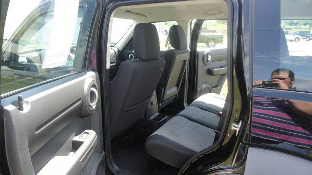 Dodge Nitro Wolfsburg Edition Sedan SUV