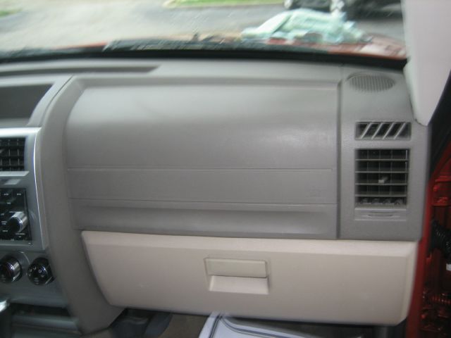 Dodge Nitro 2007 photo 10