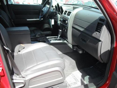 Dodge Nitro 2008 photo 2