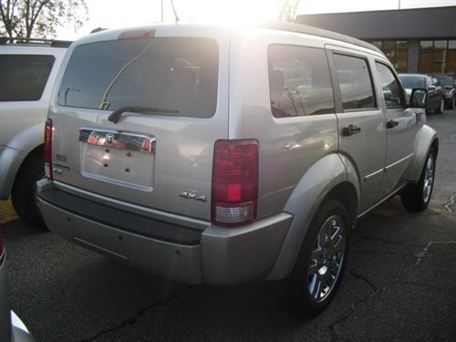 Dodge Nitro 2008 photo 2