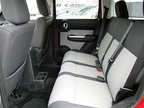 Dodge Nitro 2008 photo 4