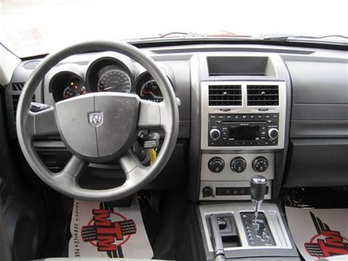 Dodge Nitro 2008 photo 3