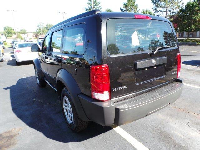 Dodge Nitro 2008 photo 1